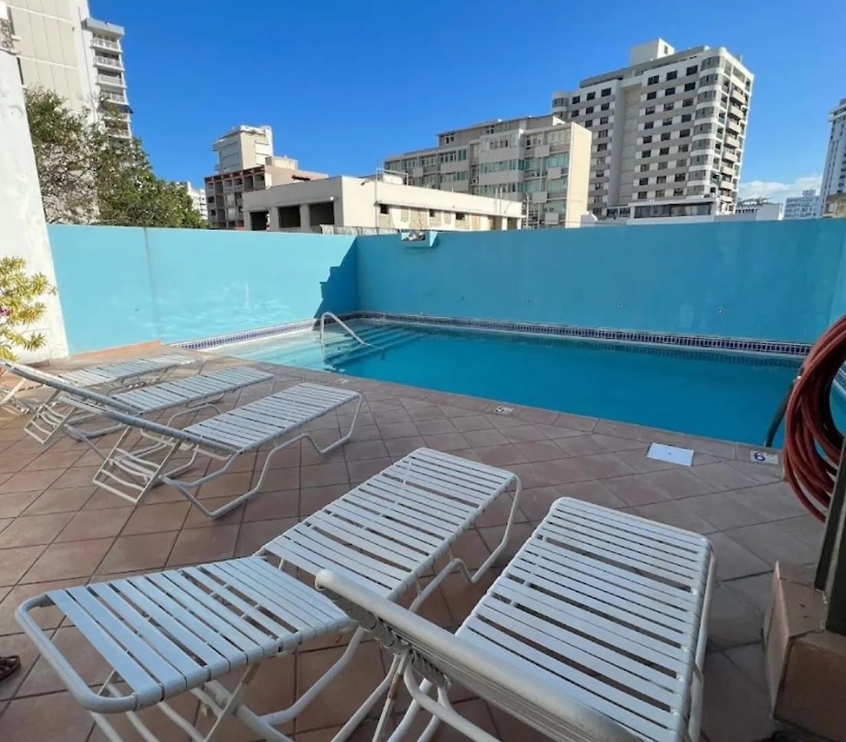 Downtown Condado Tropical Studio 산후안 아파트